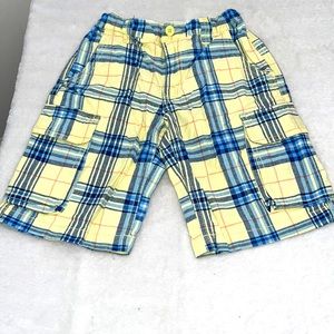 Old Navy boys size 8 plaid shorts